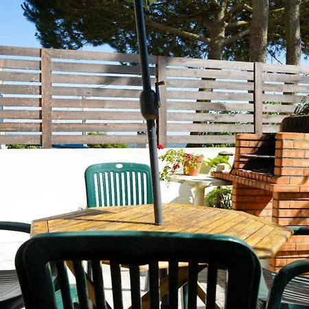 Avo Bolachas House בית נופש